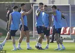 开元棋牌-梅西离队后各球队的疯狂反应