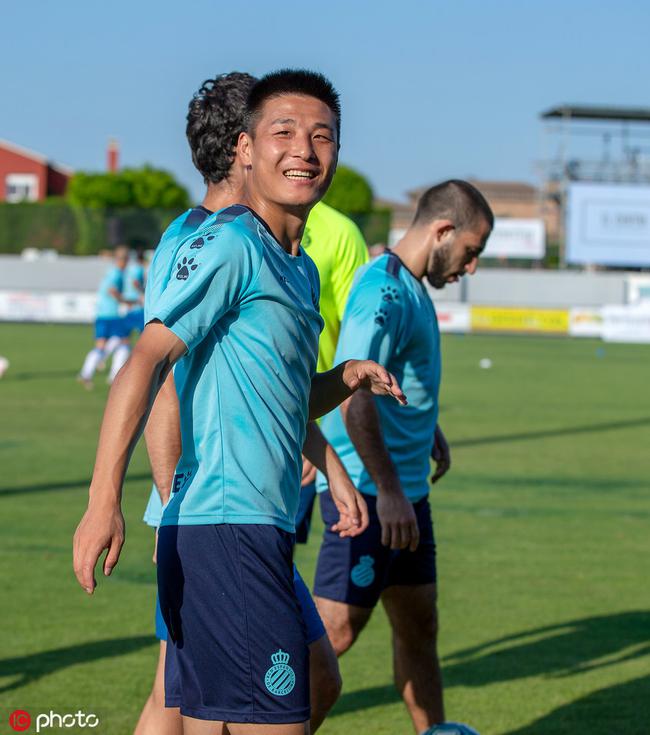 今日尤文图斯引援策略大揭秘