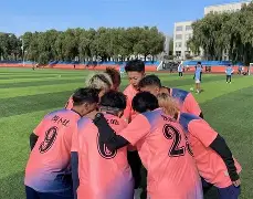 芬兰队在北欧足球联赛中积极备战吗