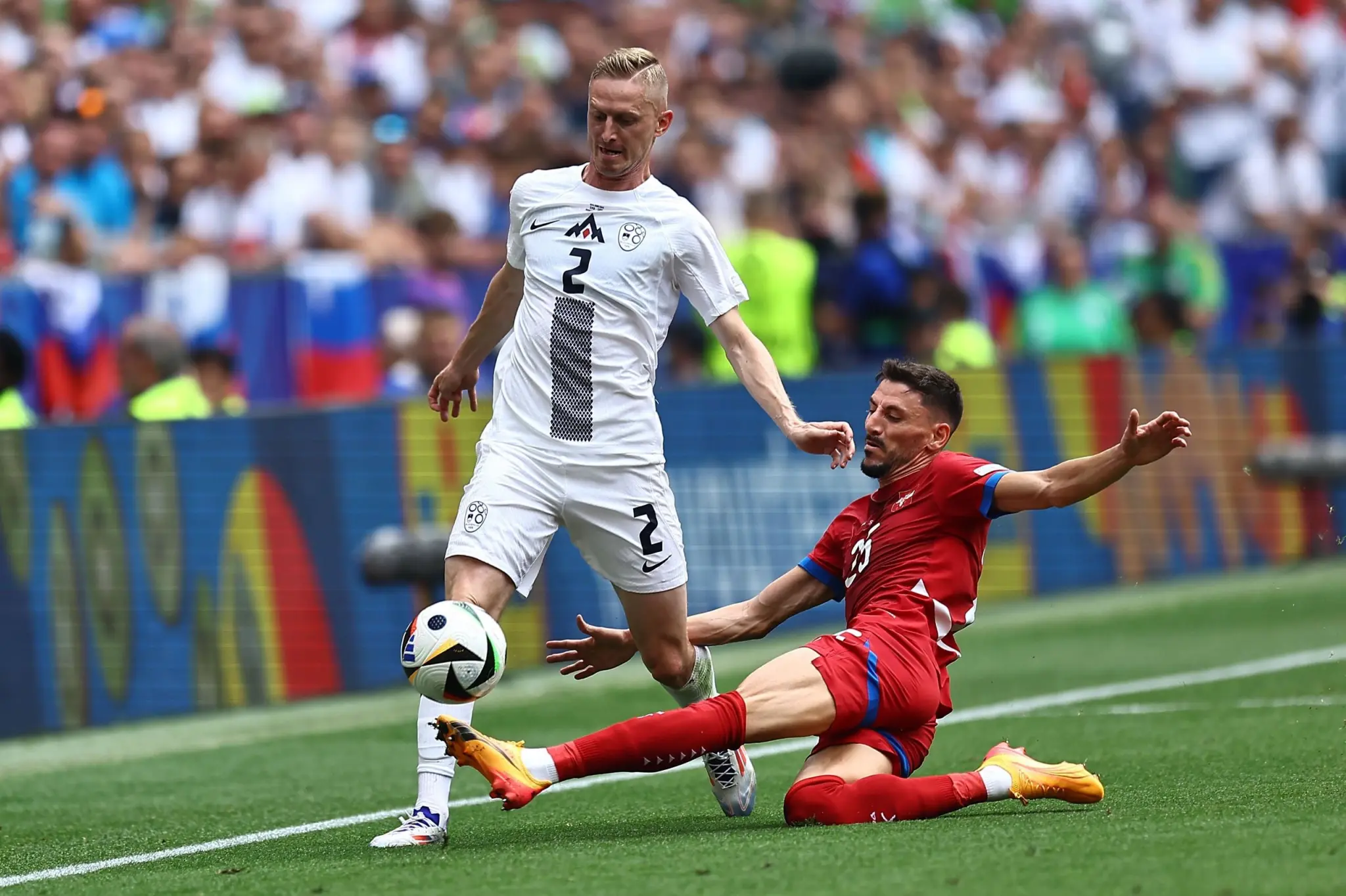 斯洛文尼亚足球队员