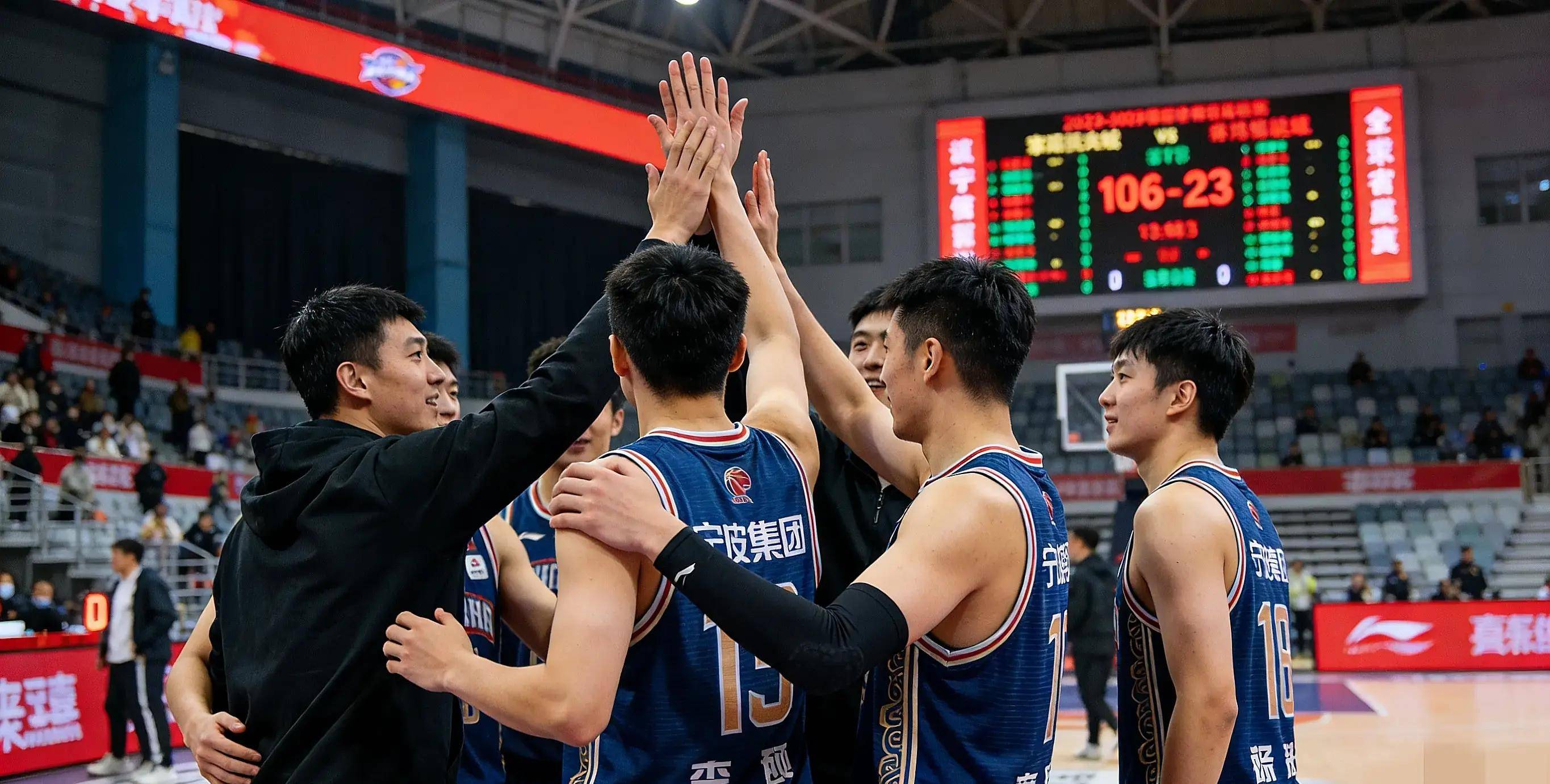 开元棋牌-四川男篮近期状态火爆,成功连胜的球员