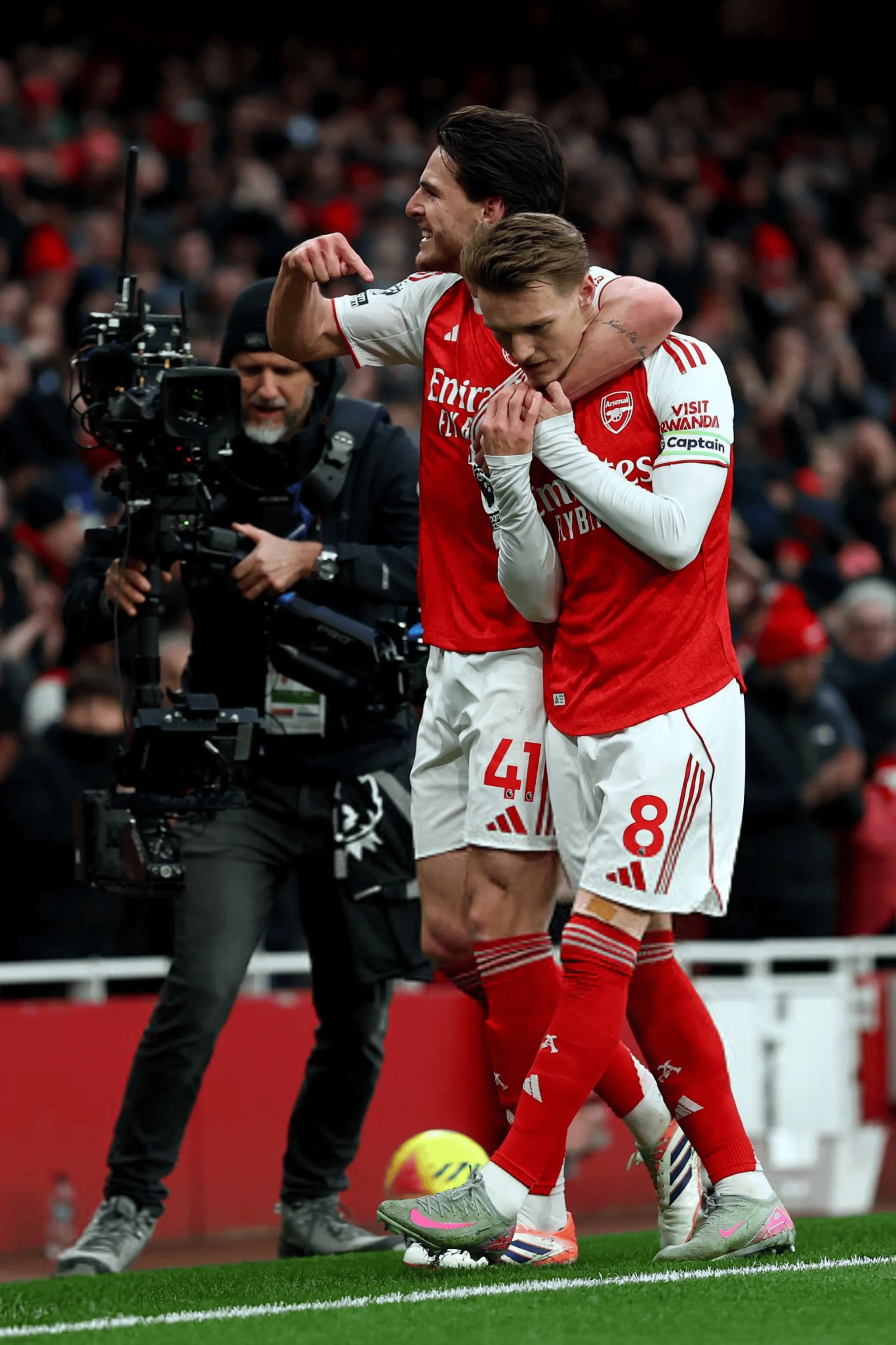 阿森纳不败夺冠主力阵容