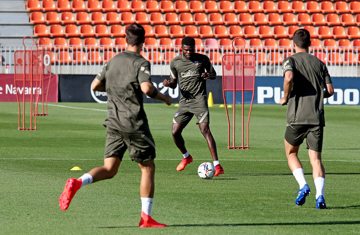 法乙阿雅克肖vs洛里昂