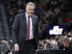 火箭主帅德安东尼下课