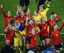 官方网页版登录入口-西班牙队胜出英格兰,成功晋级欧洲杯决赛视频